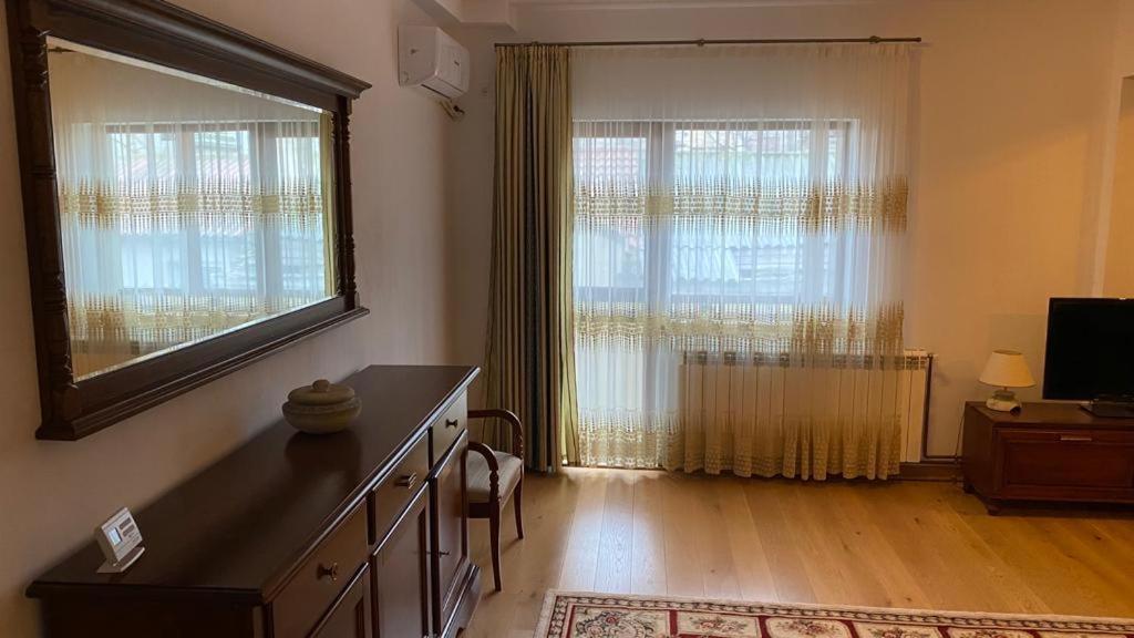 Peninsula Apartment, Constanţa Exteriér fotografie